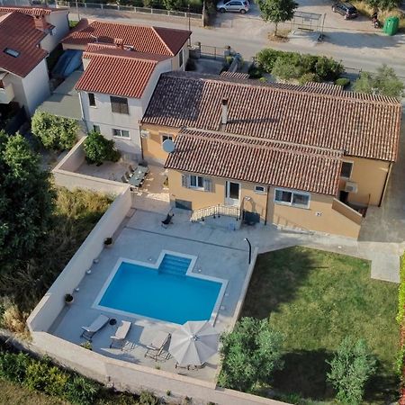 PUY House Dragan 1231 빌라 외부 사진