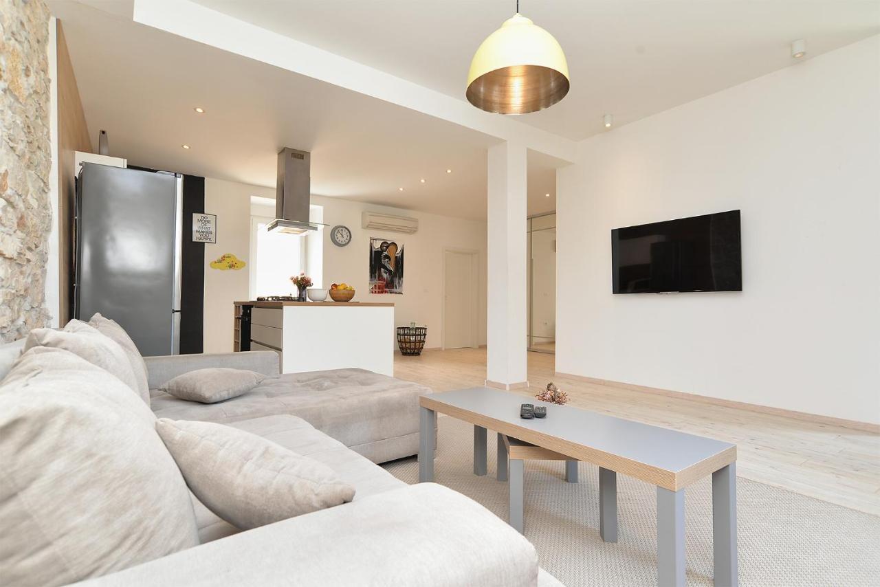 PUY House Dragan 1231 빌라 외부 사진