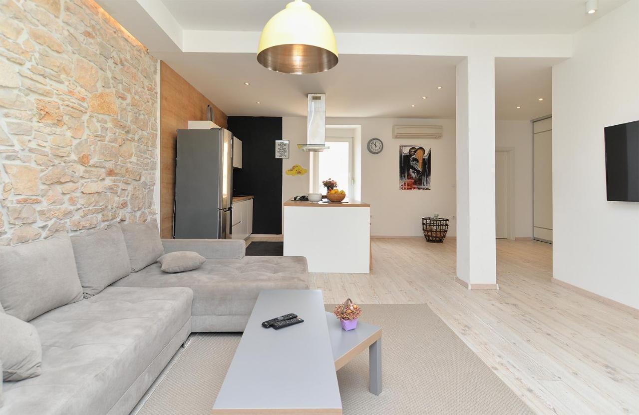 PUY House Dragan 1231 빌라 외부 사진