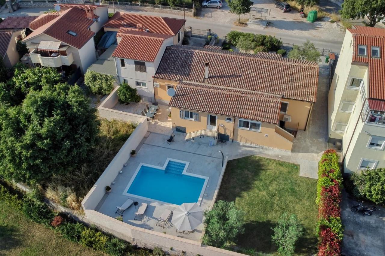 PUY House Dragan 1231 빌라 외부 사진
